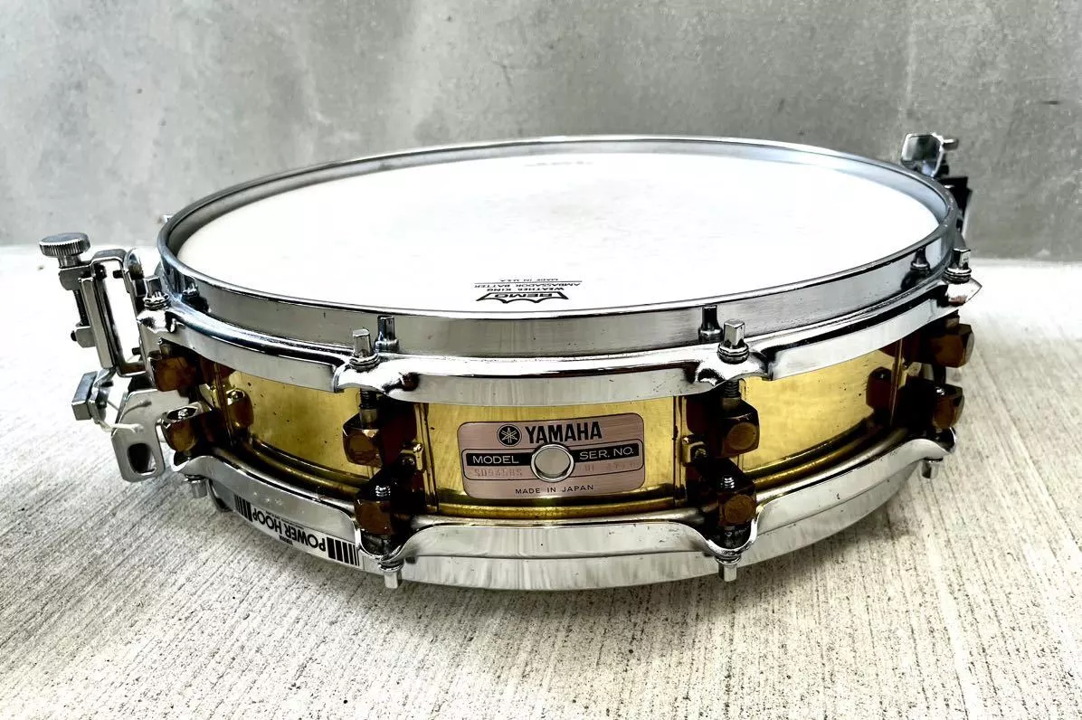 YAMAHA SD935BS Brass Piccolo Snare Drum 14