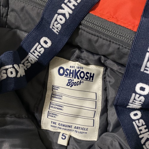 Pantalones de nieve de peso pesado para niños con babero extraíble, 5, carbón de OshKosh B'gosh - Imagen 3 de 5