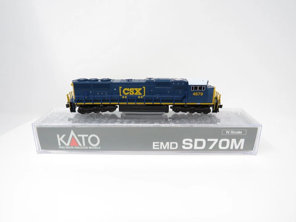 Kato N 176-7616 CSX Transportation EMD SD70M Diesel Locomotive Freight Train - Image 4 of 4