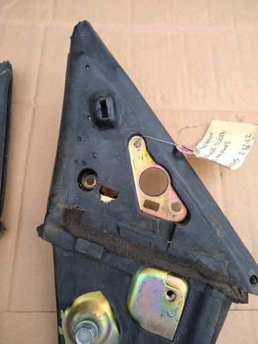 94-01 INTEGRA SEDAN 4dr RIGHT & LEFT DOOR SASH HOLDER MIRROR MOUNT DB7 DB8 - Picture 5 of 15