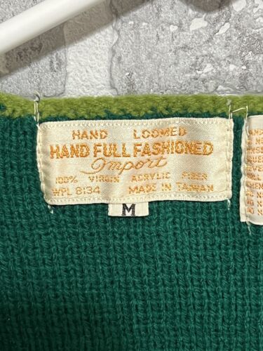 Full Fashioned Women’s Medium Green 100% Virgin Acrylic Button Up Sweater Vest - Picture 2 of 7