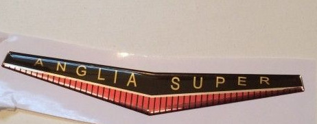 Ford Anglia 123E Super Front Badge - selbstklebend