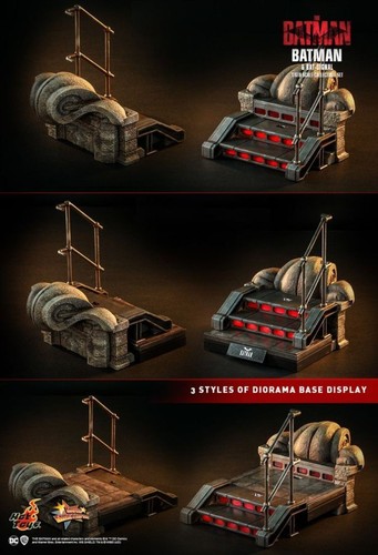 The Batman - Batman and Bat-Signal 1:6 Scale Hot Toys 12" Figure Set [TMS641] - Picture 4 of 8