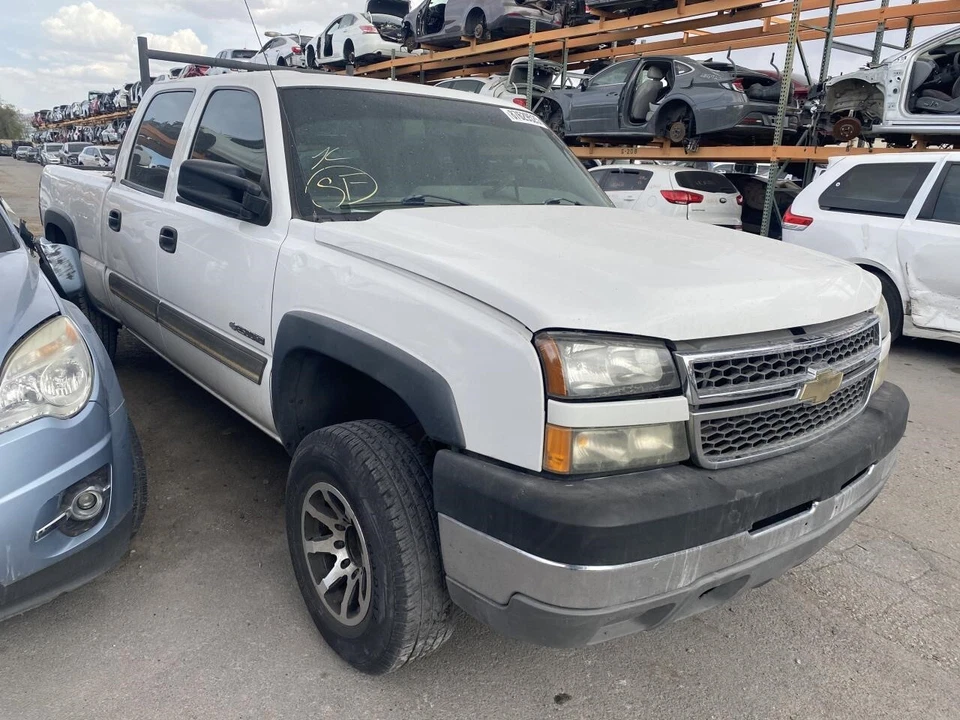 Used Air Bag Module fits: 2005 Chevrolet Silverado 2500 pickup Air Bag below LH - Image 2 of 4