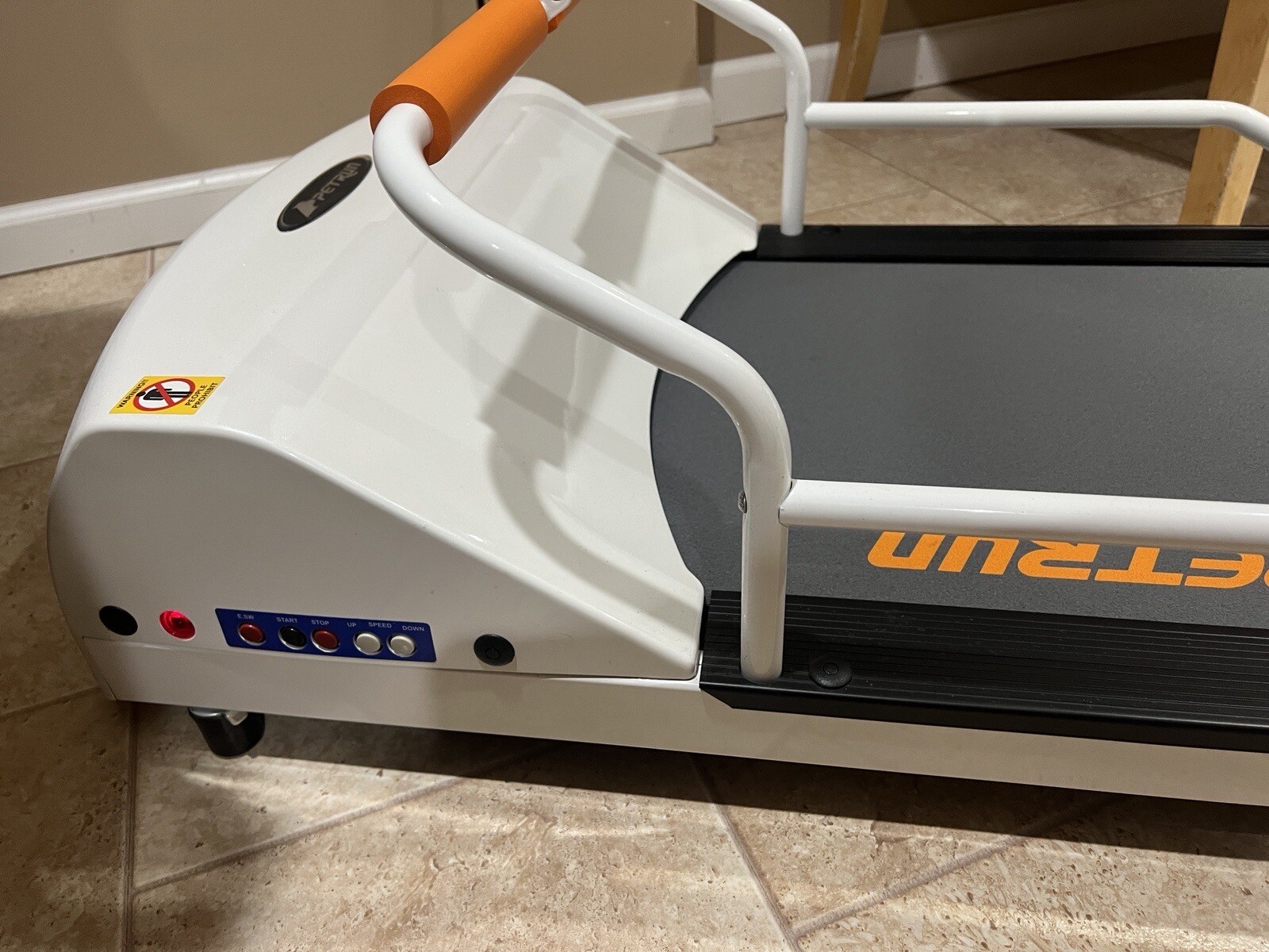 PetRun PR700 Dog Treadmill W/ Remote. Awesome Condition And Fully