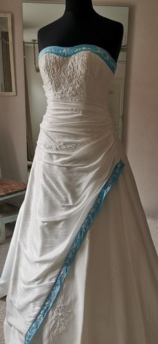 ♥NEU, Designer Brautkleid türkis exclusiv, Schleppe OP 1299€, Gr.34, Stickerei - Bild 10 von 10