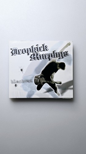 BLACKOUT by DROPKICK MURPHY'S/CD 2003 US Reissue Digipak Hellcat Records  - Picture 1 of 19