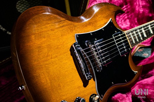 Guitarra Eléctrica Gibson SG Standard Sunburst 1999 con Estuche Rígido Producto Usado - Imagen 2 de 11