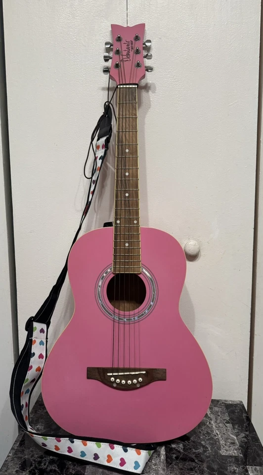 Daisy Rock Rosa Acústico MIK, Tamaño Niños Más Grande, Adulto Pequeño Usado Foto 2 de 4