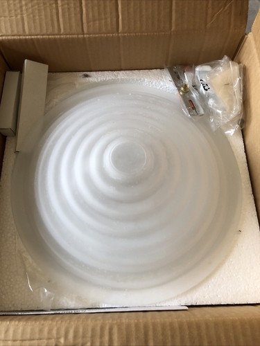 Vaxcel Lighting, Ceiling Light, White Finish, Frosted Glass Flush Mount - NEW - Picture 3 of 4