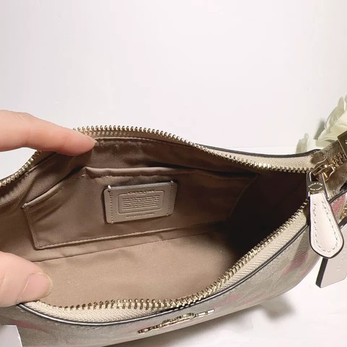 NWT Coach Teri Shoulder Bag With Dancing Kitten/ heart Print - Picture 43 of 43