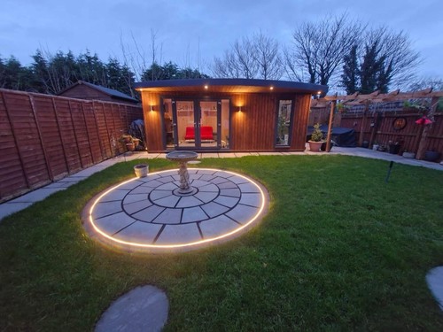 Roseberry Garden Buildings - Picture 9 of 9