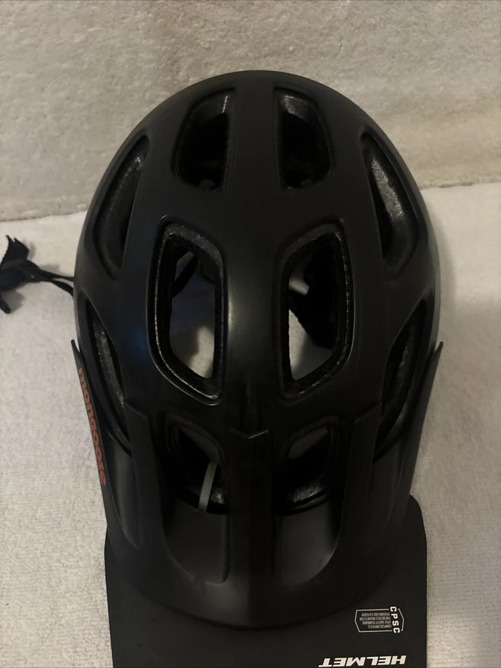 Mongoose Session Adult Bike Helmet Black MG79663 – New with Tags - Image 2 of 4