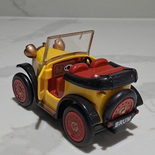 Golden Bear Brum Wibbly Wobbly Friction Toy Car Ragdoll 2001 WORKING FAST P&P - Picture 6 of 16