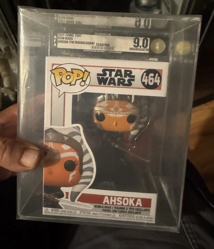 star wars ahsoka Funko Pop AFA 9.0 Graded  Mandalorian