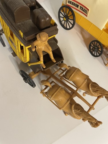 De colección Wells Fargo & Oregon Trail Western Vagón Cubierto Juguetes por Plástico Procesado - Imagen 3 de 10