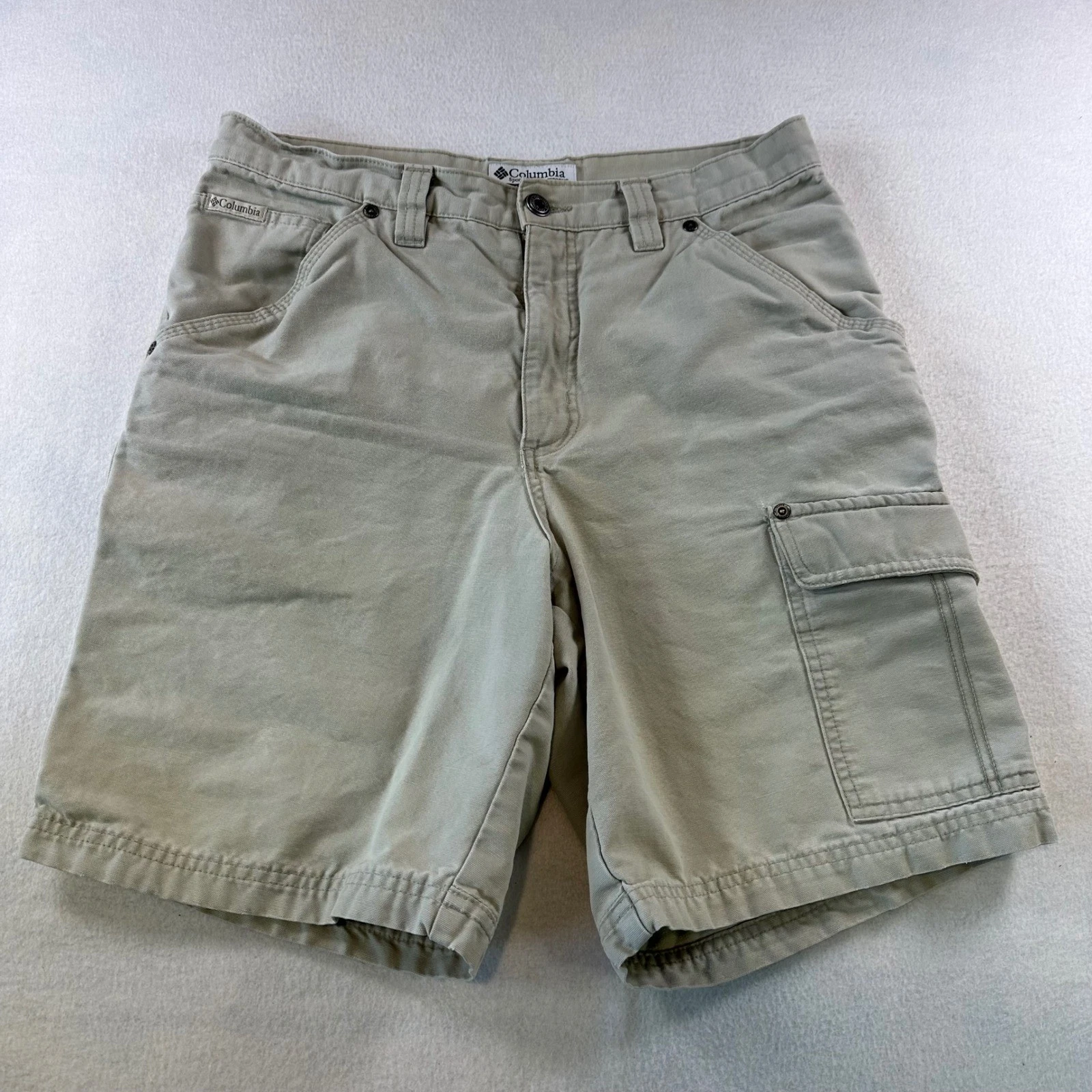 Columbia Mens Khaki Canvas Cargo Shorts Size 32 AM4423 Outdoor Hiking Utility