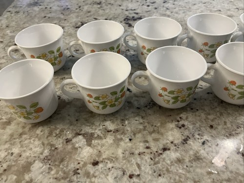 Vintage Corelle Strawberry’s & Flowers-Coffee Cups Mugs Set Of 10 By Corning - Picture 3 of 8