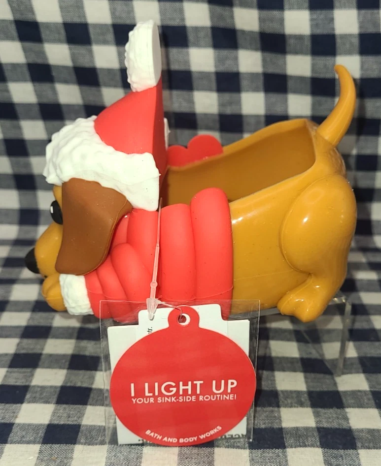 ALL NEW Festive Dachshund Dog LIGHT UP Foaming Soap Holder Bath & Body Works - Image 3 of 4