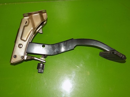 00 01 02 03 04 05 Eclipse OEM brake pedal assembly + sensors - Bild 3 von 3