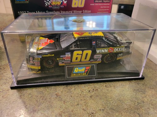 Revell 1:24 Ltd Ed MARK MARTIN Winn Dixie 1997 Thunderbird TEXAS Motor Spd w COA - Picture 8 of 10