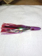 Marlin/Tuna Lure (7 inch) Bullet 1 Hole "Strawberry" "Dirty Monkey"