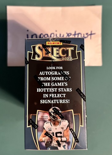 2022 PANINI NFL SELECT FOOTBALL MEGA BOX SEALED IN HAND FAST FREE SHIPPING!🔥 - Picture 3 of 5