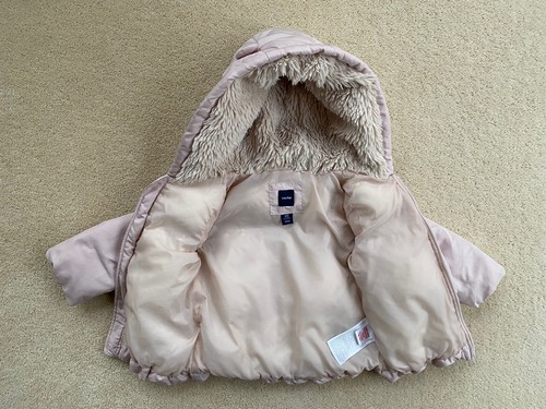 Chaqueta Abrigo Acolchada BabyGap Rosa Suave Edad 18-24 Meses - Imagen 7 de 8