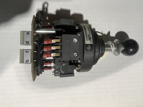 EUCHNER JOYSTICK D-7022 KCA6A6A6A6A000WV1ZP106 - Picture 1 of 8