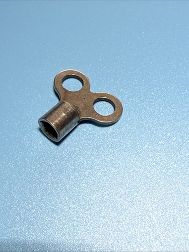Vintage Antique Clock Winding Key with Square Opening - Picture 3 of 5