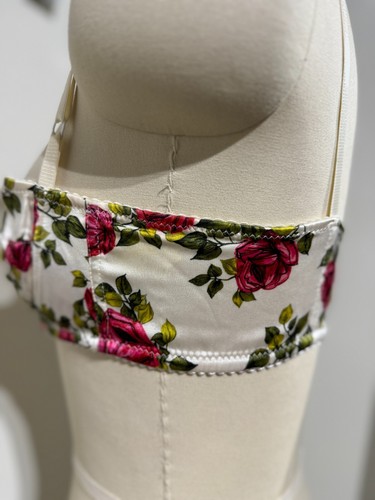 Dolce and Gabbana SIZE 32 FLORAL BRA WHITE PINK VINTAGE - Picture 9 of 10