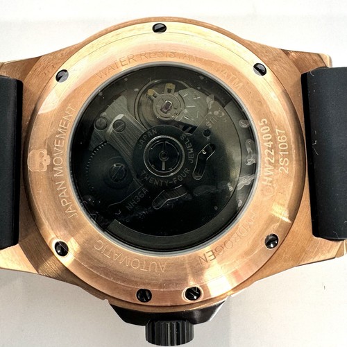 Cinturón de resina Hydrogen OTTO HW224005 automático negro dorado boceto día fecha - Imagen 8 de 13