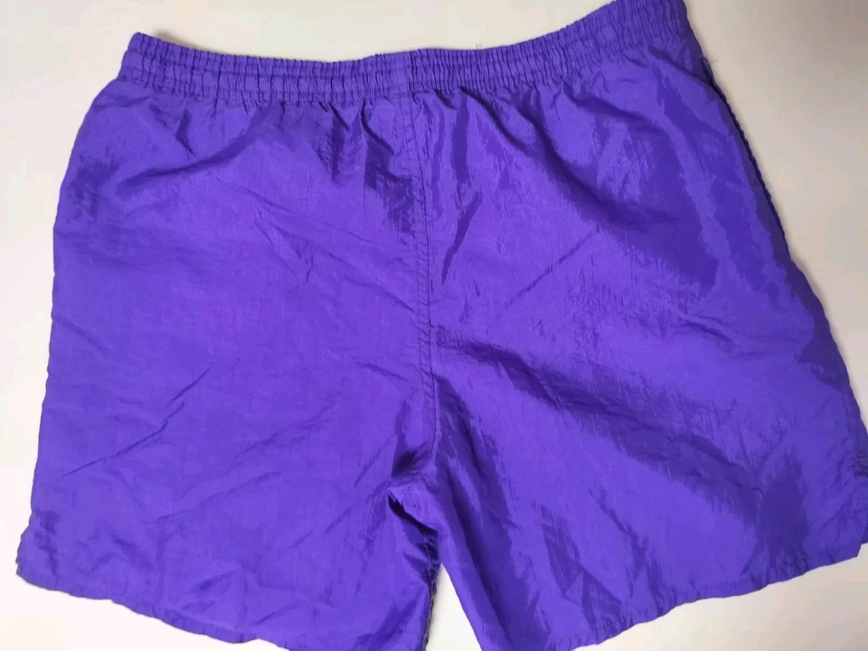 Pantalones Cortos de Fútbol UMBRO Vintage Años 90 Bordado Logo Nylon Púrpura Talla Juvenil Grande Foto 3 de 4