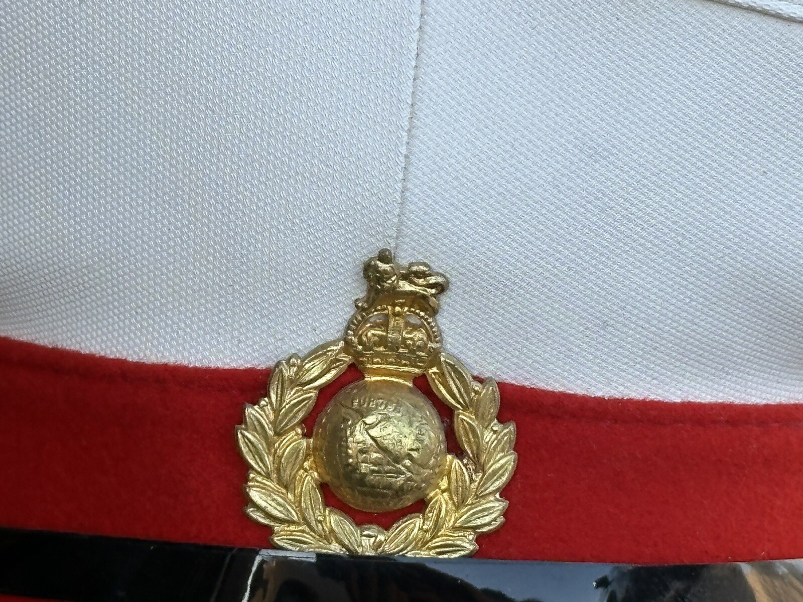 Picture 2 of 9