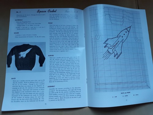 SCHOOLTIME SWEATERS CHILDREN Knitting booklet AGE 2-12 Gretchen Baum NEW - Picture 4 of 4