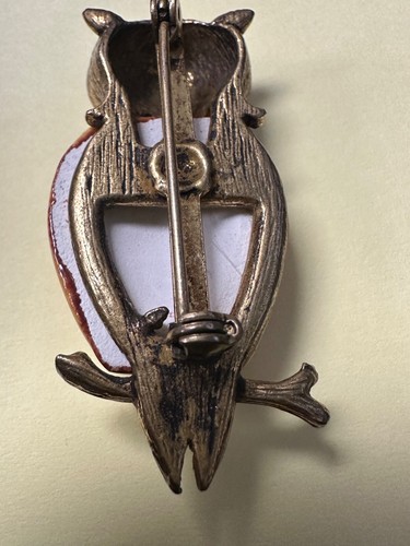 Stunning Pineapple Owl Brooch Fine Estate Jewelry - Picture 2 of 2