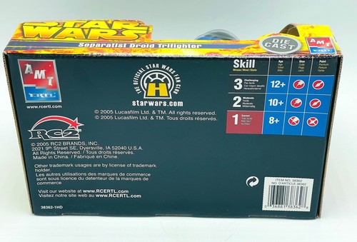 Star Wars Separatist Droid Tri Fighter Die-Cast AMT ERTL Model Kit w/Screwdriver - Picture 3 of 4