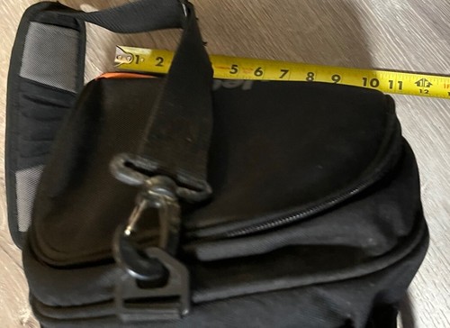 Jeep Duffle Bag Black And Gray Travel Removable Strap Collectible - Picture 15 of 15