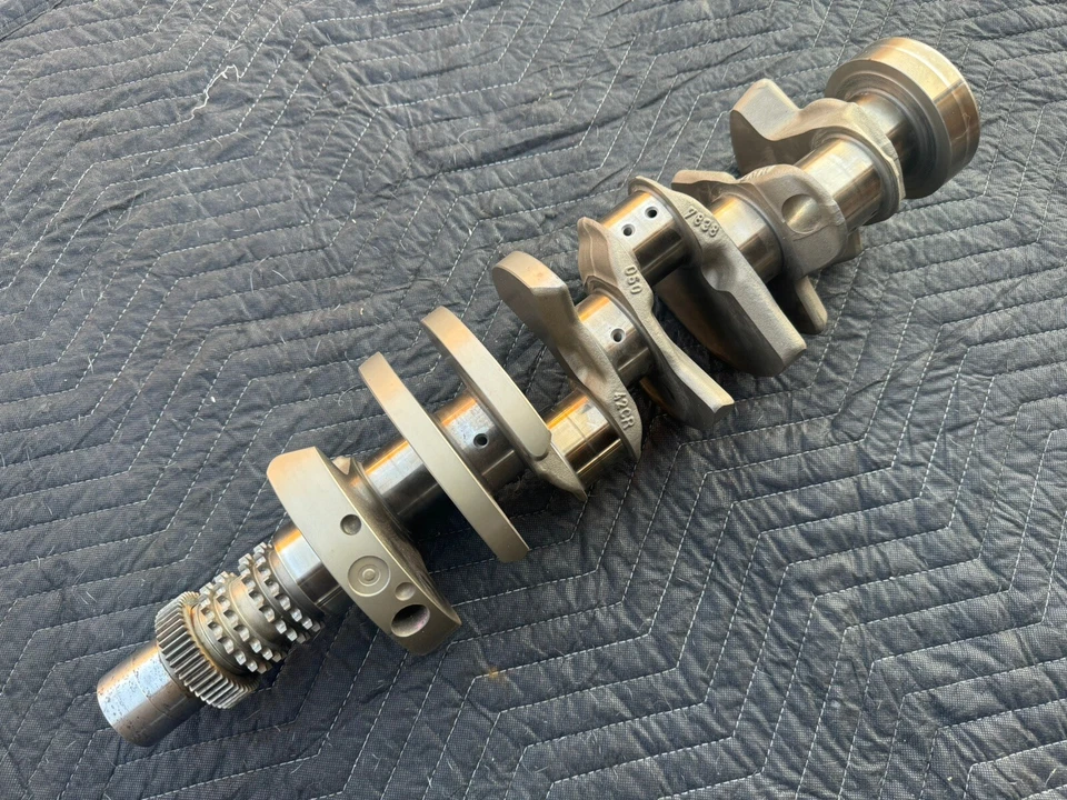 Eixo de manivela do motor 2008-13 OEM BMW E90 E92 E93 M3 S65 V8 4.0L - 11217841460 - Imagem 3 de 4