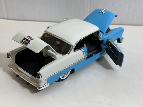 JADA SHOWROOM FLOOR 1955 CHEVY BEL AIR BLUE 1:24 DIECAST MODEL CAR NEW NO BOX - Picture 9 of 12