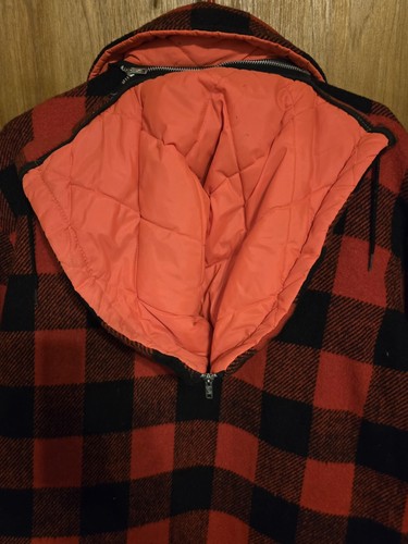 VTG Wool Buffalo Plaid Outdoor Hunting Coat w/Quilted Orange Lining, Preowned - Picture 5 of 9