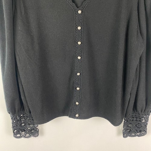 Maurices Pearl Button Lace Trim Blouse Size XL Black V Neck Long Sleeve - Picture 3 of 10
