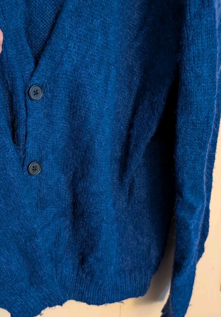 Picture 2 of 12
