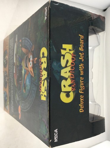 JUEGO DE 2 FIGURAS CRASH BANDICOOT DELUXE CON JET BOARD + FIGURA DE 7" NECA SELLADA - Imagen 4 de 6