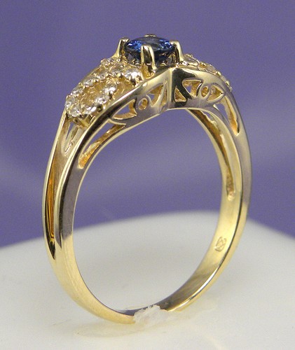 .46 CT Total Weight Genuine Diamond and Sapphire Ring – 10KT Gold - Picture 9 of 9