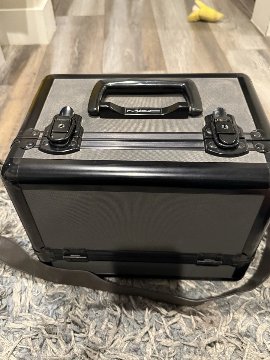 M·A·C Metal Makeup Makeup Cases for sale | eBay