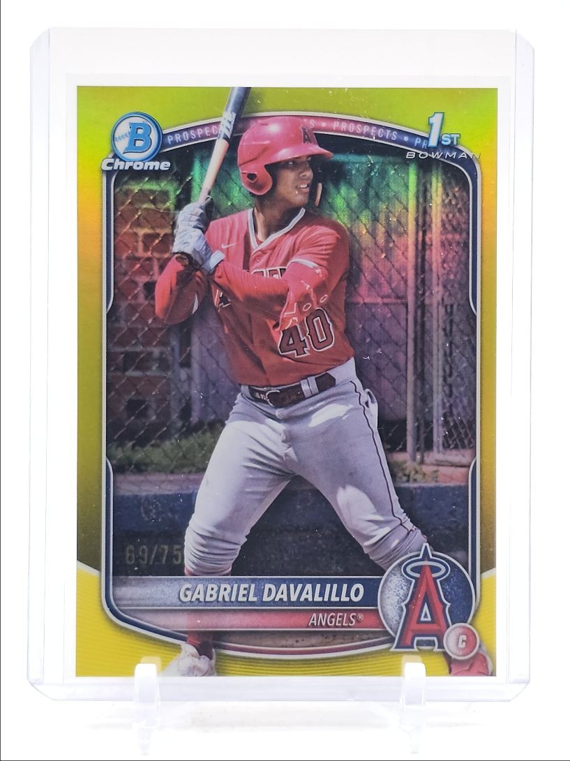 GABRIEL DAVALILLO 2025 BOWMAN CHROME 1ST YELLOW REFRACTOR ANGELS /75 Q2403