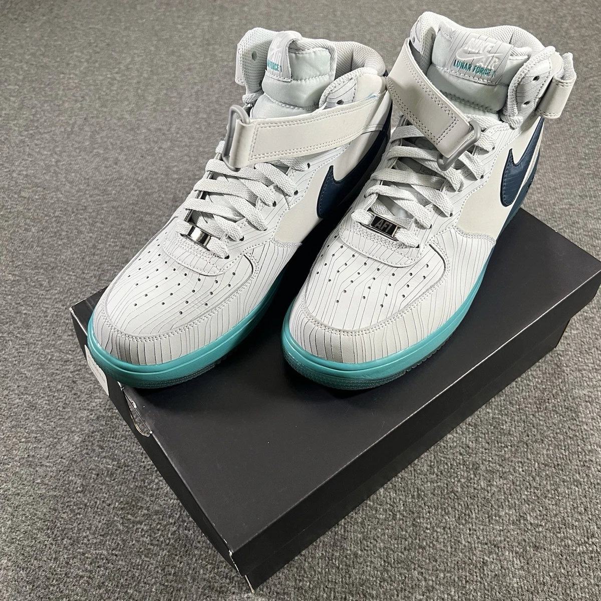 Nike Lunar Force 1 Leather Mid Pure Platinum Squadron Blue  display picture 1