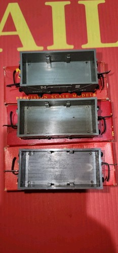 Tri-ang R112 NE Goods Dropside Wagons, QTY 3, Excellent Condition, Boxed. - Picture 4 of 7