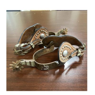 Cowboy Decor Spur Rowel with Decorative Leather Straps and Storage Box